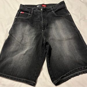 Mens Vintage South Pole denim shorts, 34” waist